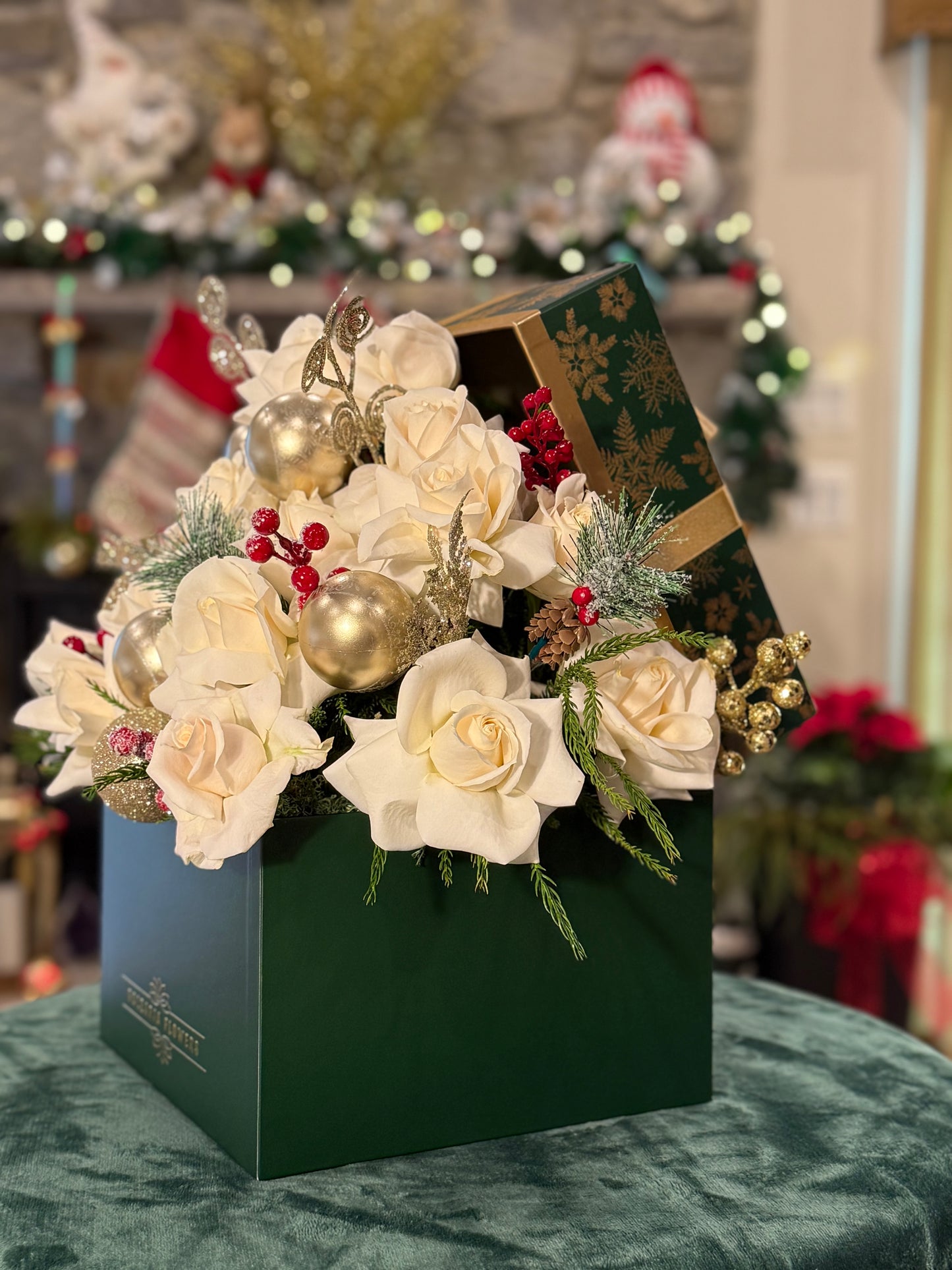 The Holiday Giftbox Luxe